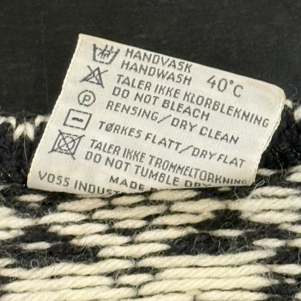 VTG VOSS Norwegian 100% Wool Ski Fair Isle Nordic Black Sweater Womens Medium - Picture 7 of 9